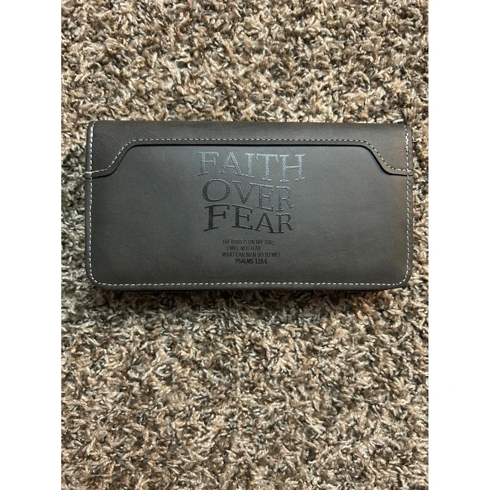 Faith Over Fear Christian Zip Around Wristlet Wallet Gray Psalms 118:6